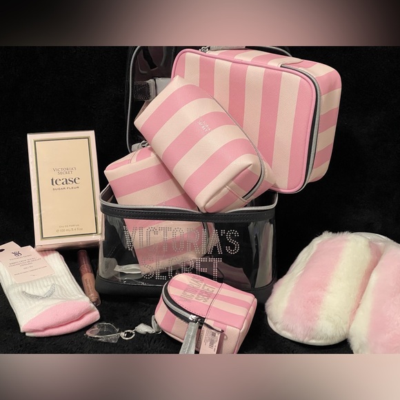 NEW VICTORIA’S SECRET 2024 FASHION SHOW BUNDLE - Picture 3 of 16